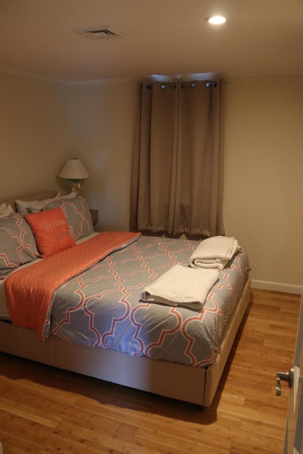 Seaside Serenity, Just A Block /0.1 Mile Away From The Beach Yarmouth Exterior photo